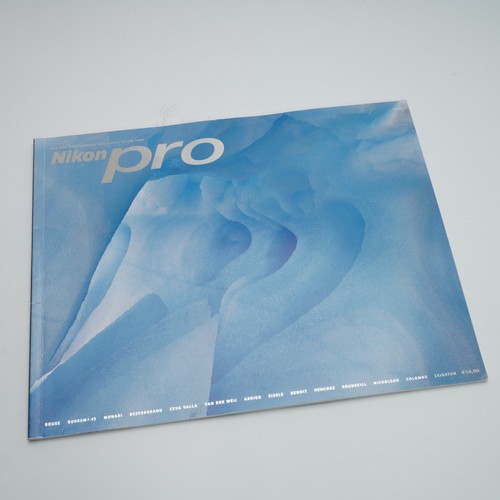 Nikon pro magazine issue - magazine,,