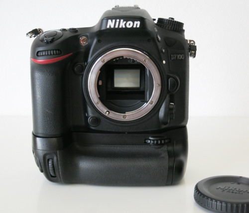 Nikon d7100 d15 9 634 - nikon, mb-d15